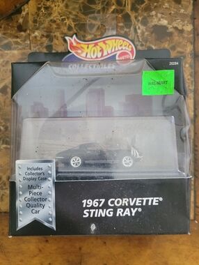 Hot Wheels Collectibles 1967 Corvette Sting Ray - Black